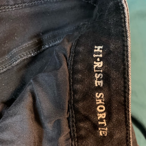 American eagle distressed denim shorts - Picture 3 of 4